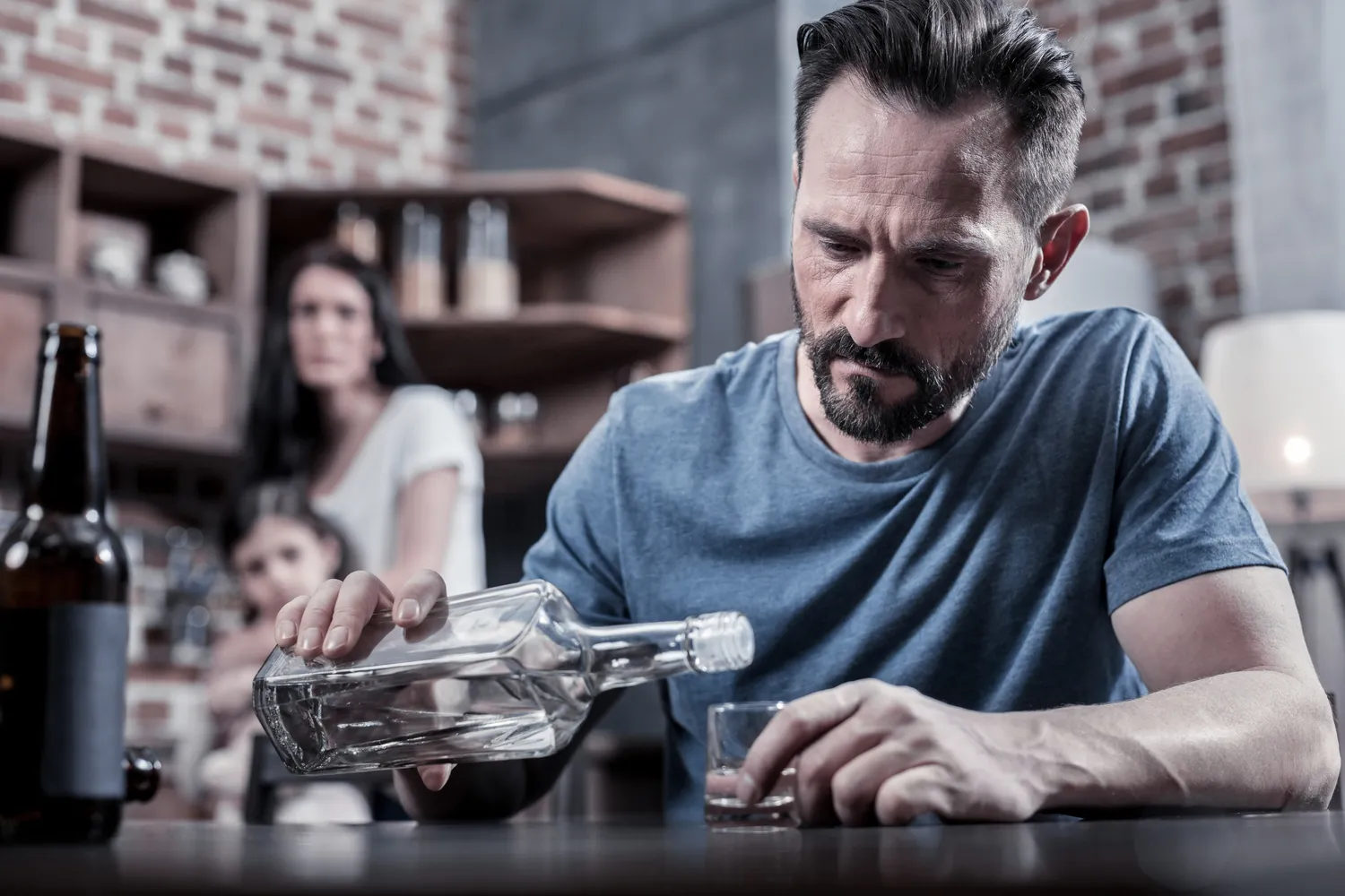 Dlaczego uznajemy alkoholizm za chorobę społeczną?